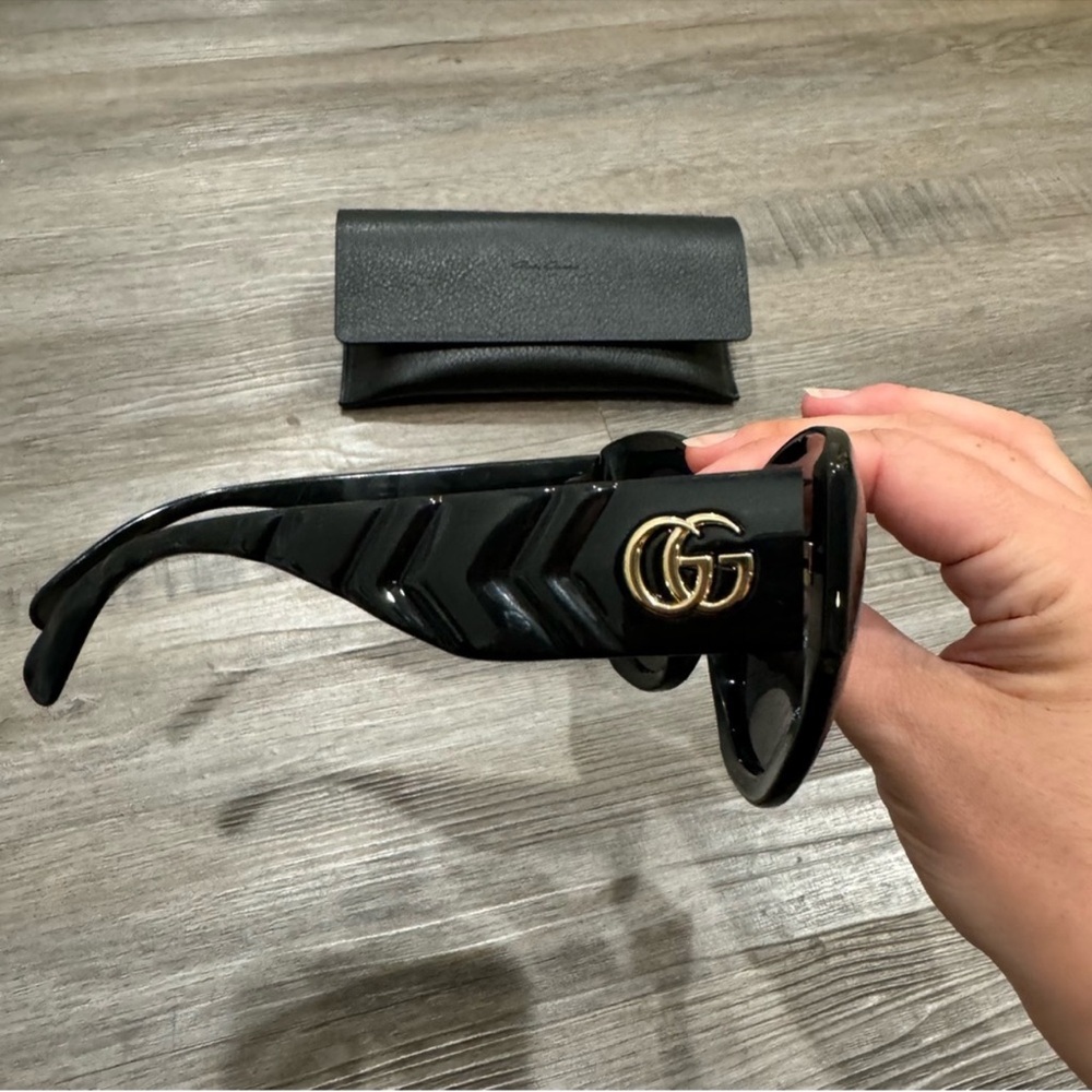 Gucci Butterfly Oversized Acetate Black GG Logo Sunglasses GG0808S - Picture 8 of 15